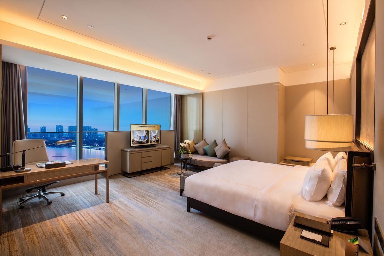 Nanjing Golden Eagle Summit Hotel Екстер'єр фото