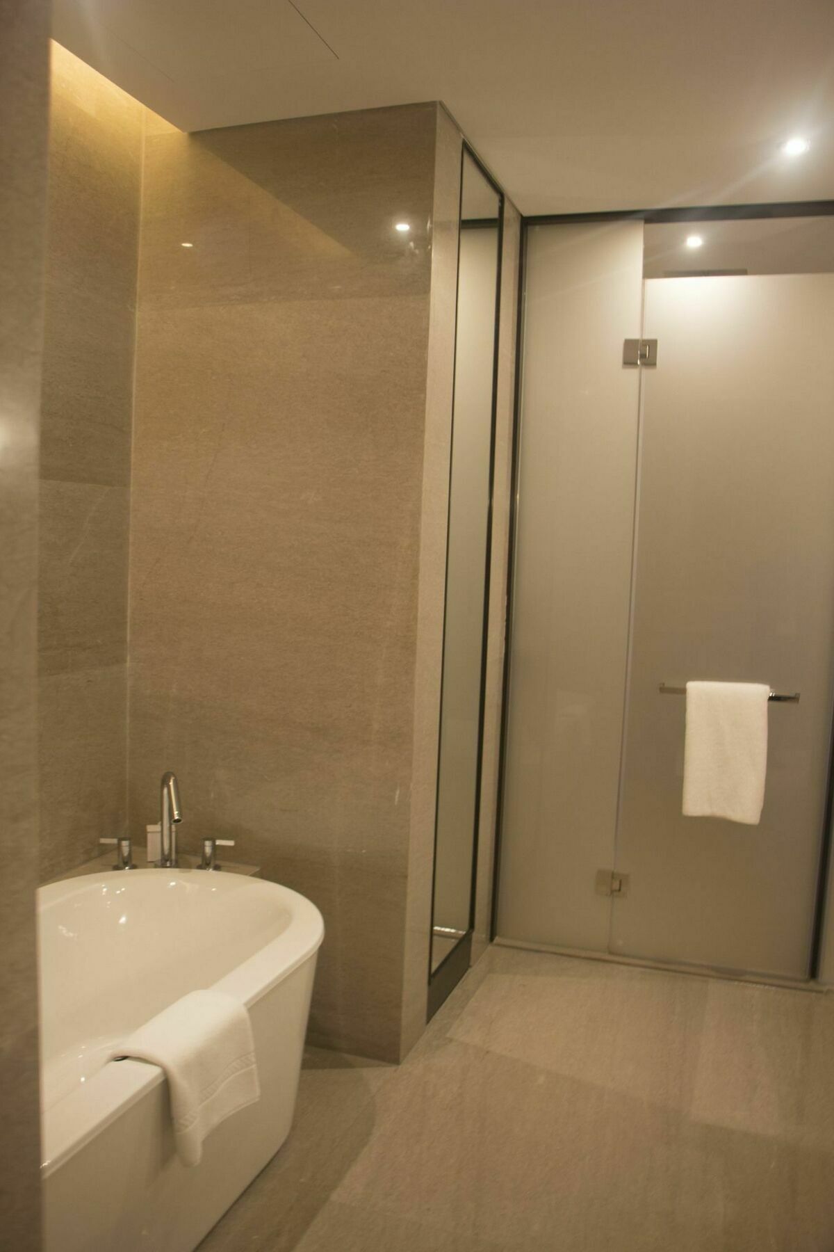 Nanjing Golden Eagle Summit Hotel Екстер'єр фото