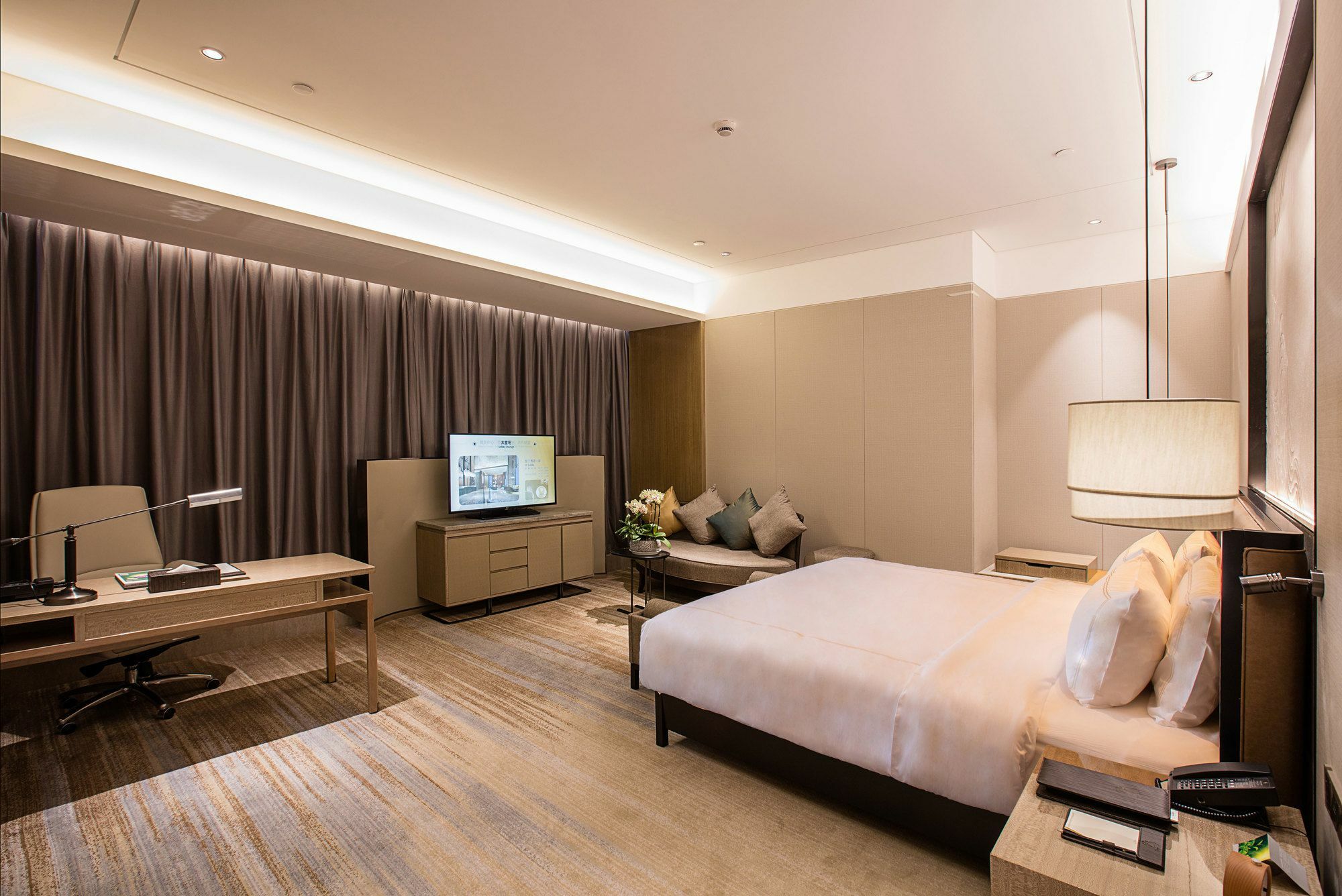 Nanjing Golden Eagle Summit Hotel Екстер'єр фото