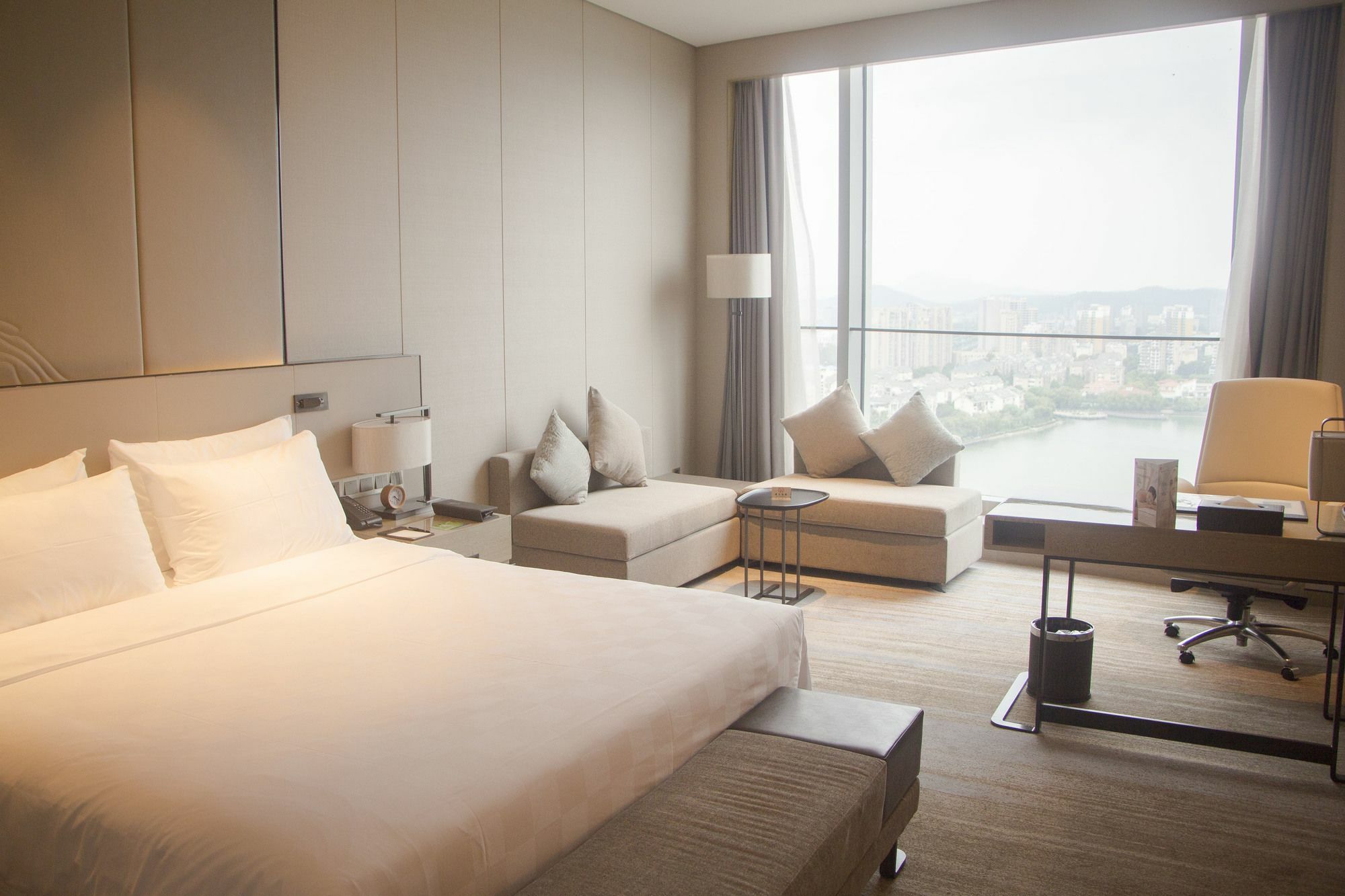Nanjing Golden Eagle Summit Hotel Екстер'єр фото